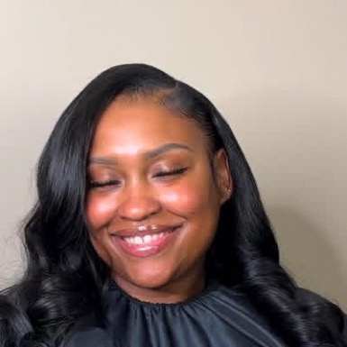 Event glam style by Ravishing Beauté