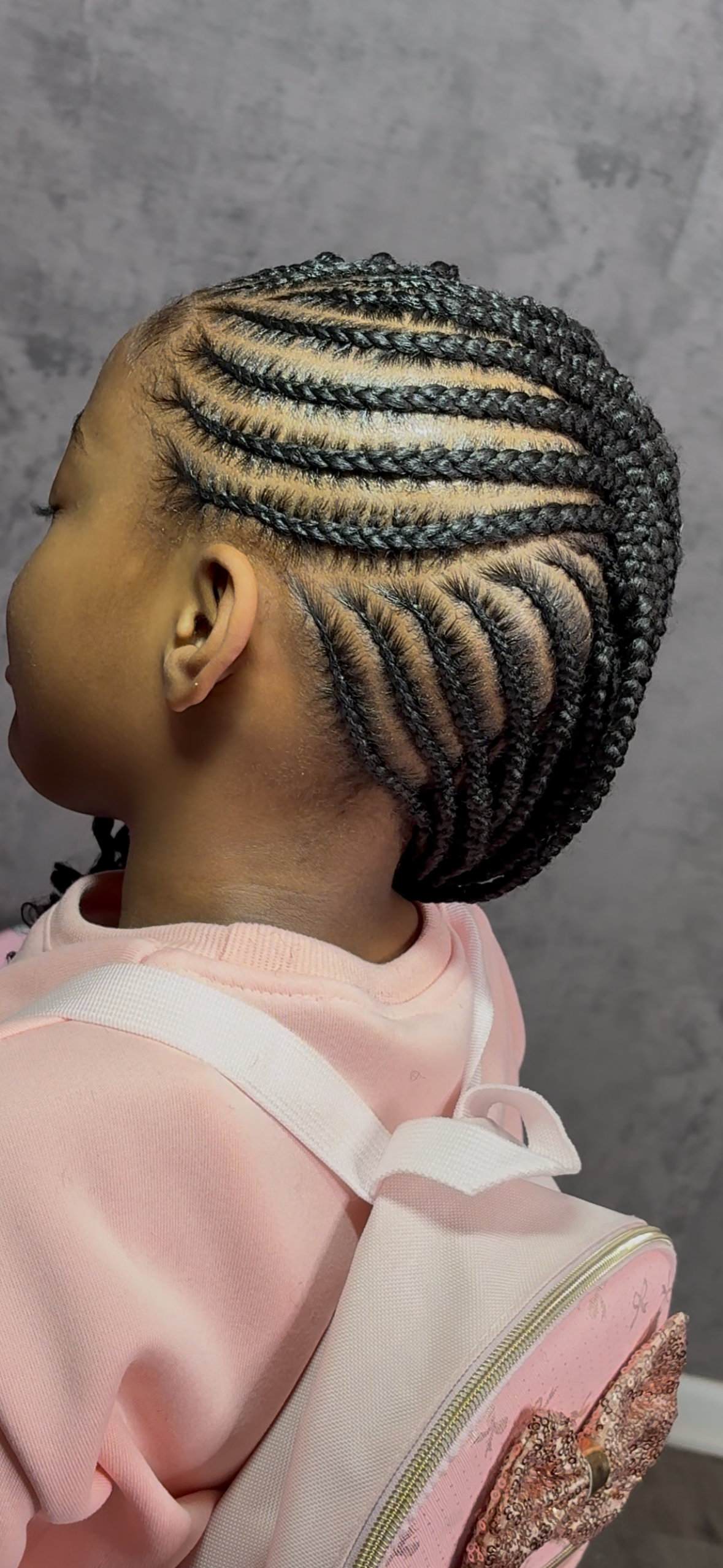 Finished hairstyle with sleek salon look by Ravishing Beauté
